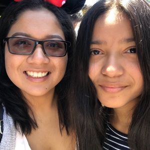 Meet your Posher, Liz